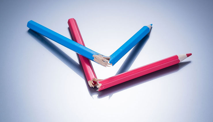 ۸ عادت مخربی که خلاقیت را نابود می‌کنند