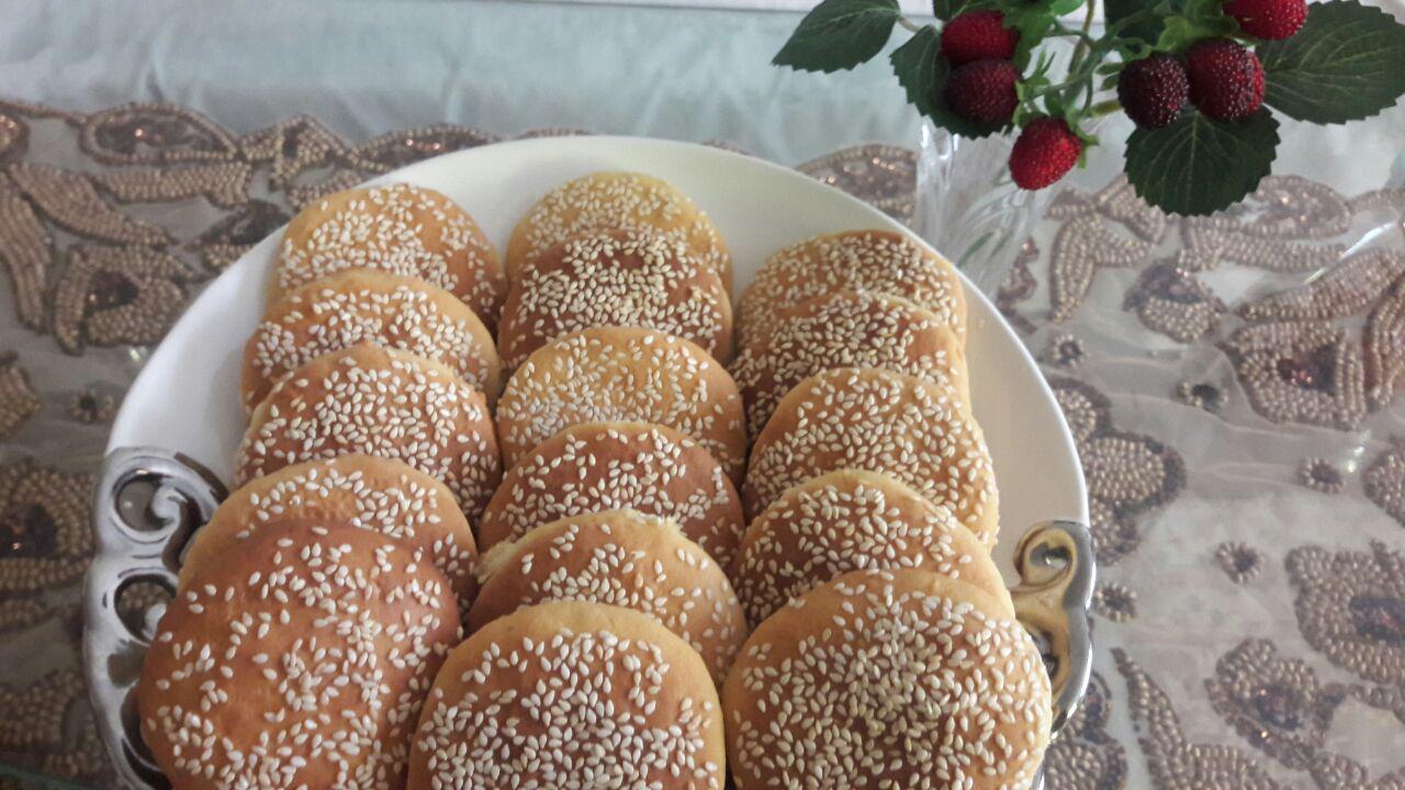 طرز تهیه ی کلوچه کنجدی