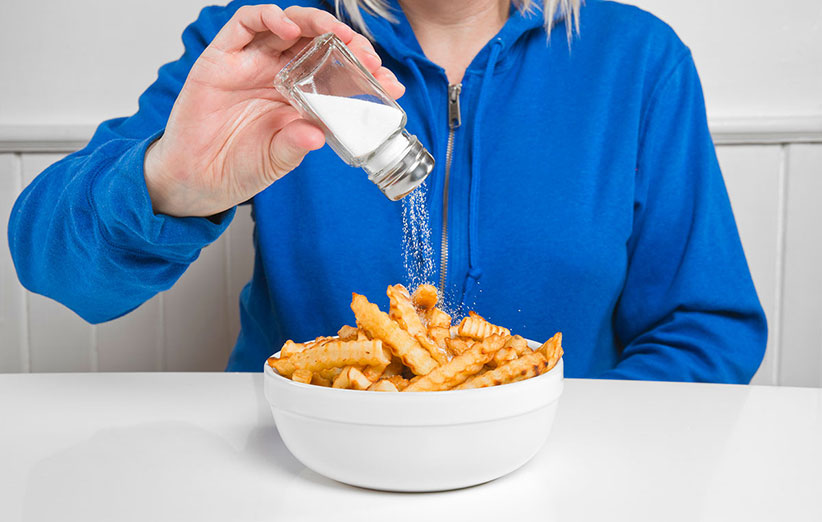آیا مصرف نمک بیشتر جلوی میگرن و سردرد شدید را می‌گیرد؟