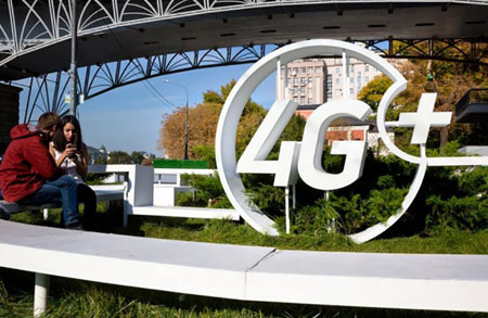 تفاوت شبکه‌های 4G و LTE چیست؟