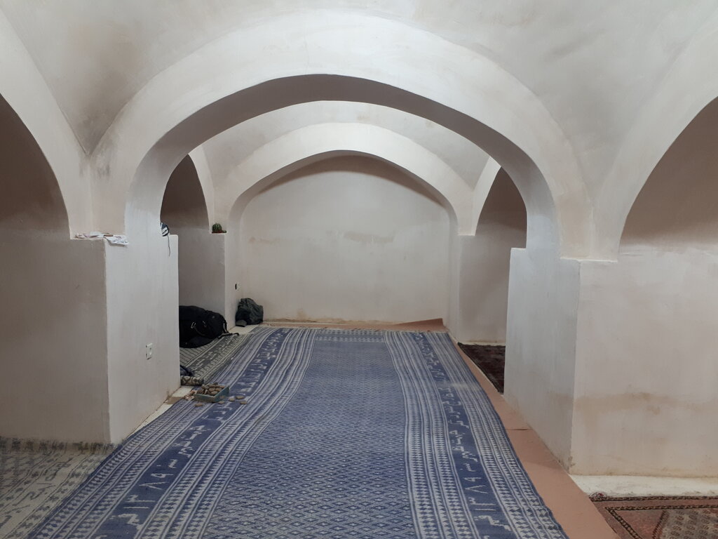 معماری عجیب یک مسجد در اصفهکِ طبس