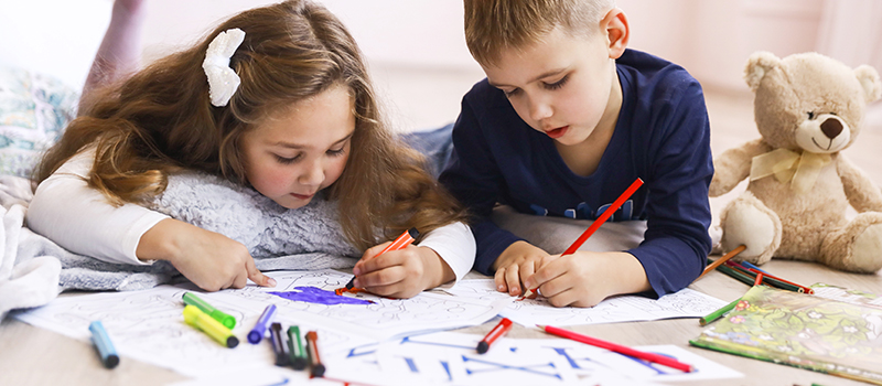 آموزش زبان دوم به کودکان خطرناک است