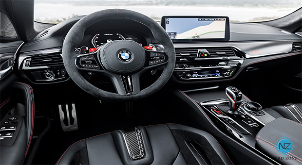 In Side BMW M5 CS 2022