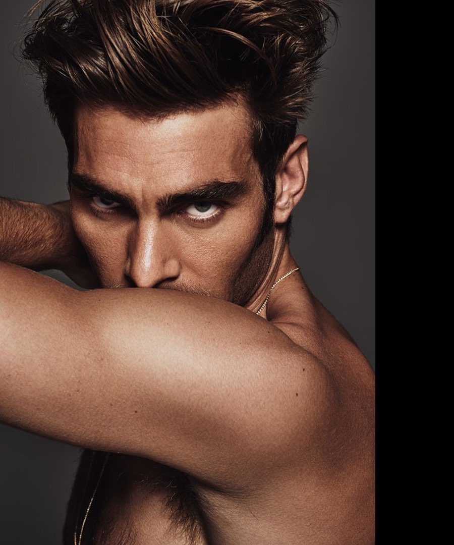 جدیدترین عکس های جن کرتاخارنا Jon Kortajarena 2021