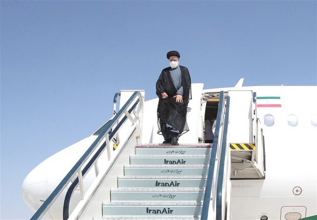 رییس‌جمهور به اصفهان وارد شد 