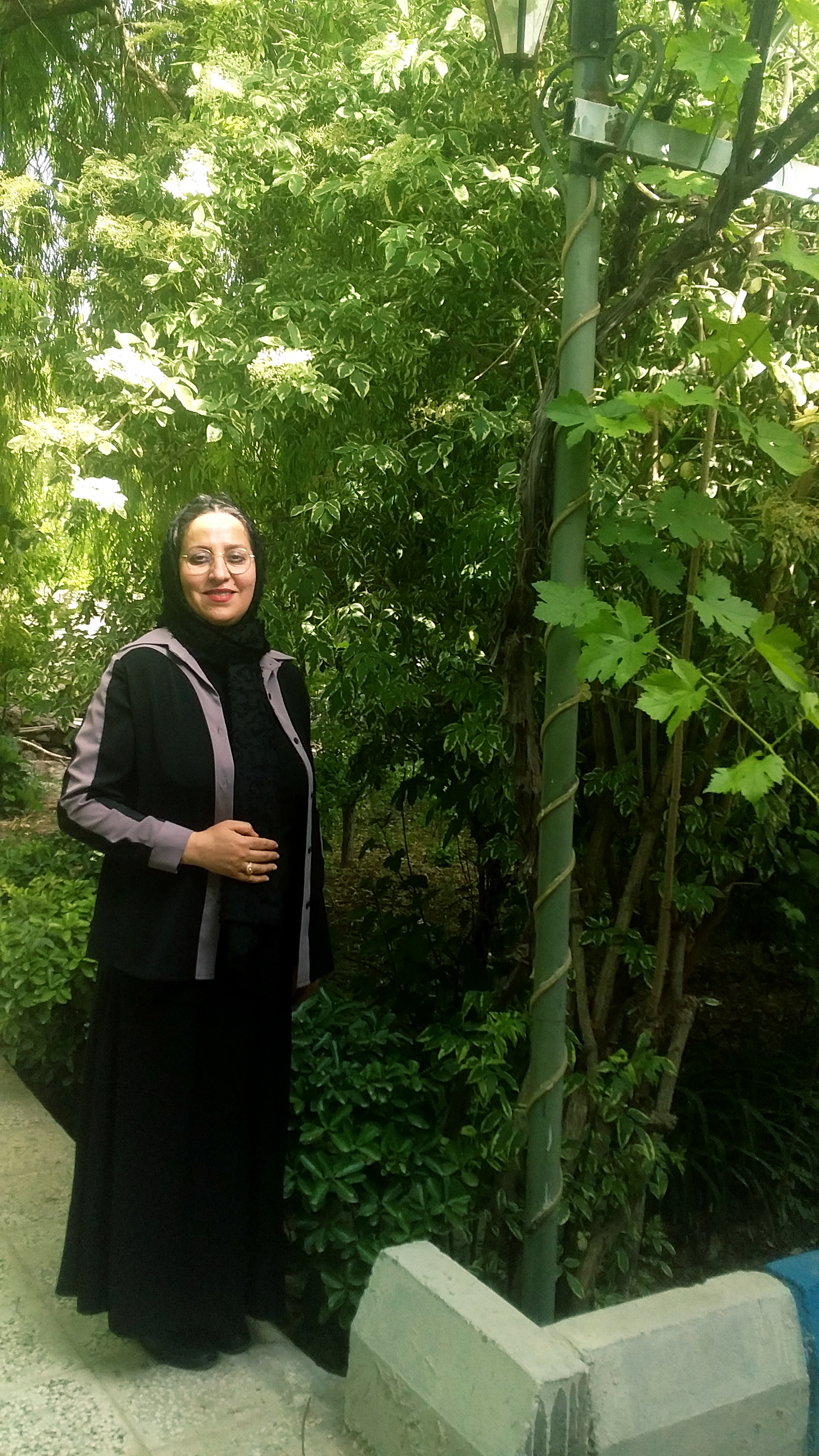 Dr Vida Ahmadi With Pen Name Dana Kamran