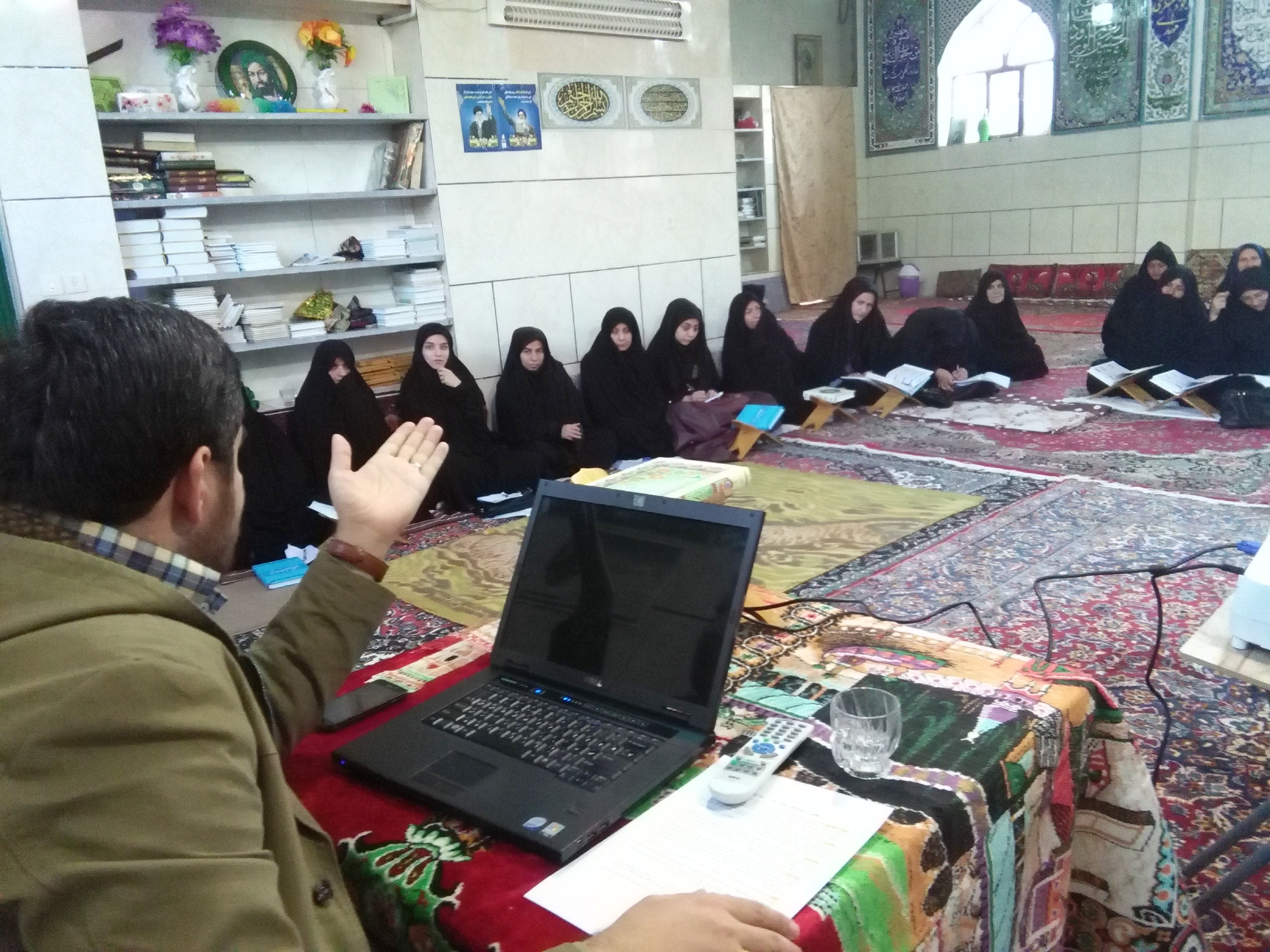 برگزاری کارگاه آموزشی روش تدریس و تبیین طرح ها ی آموزشی قرآنی در کیار