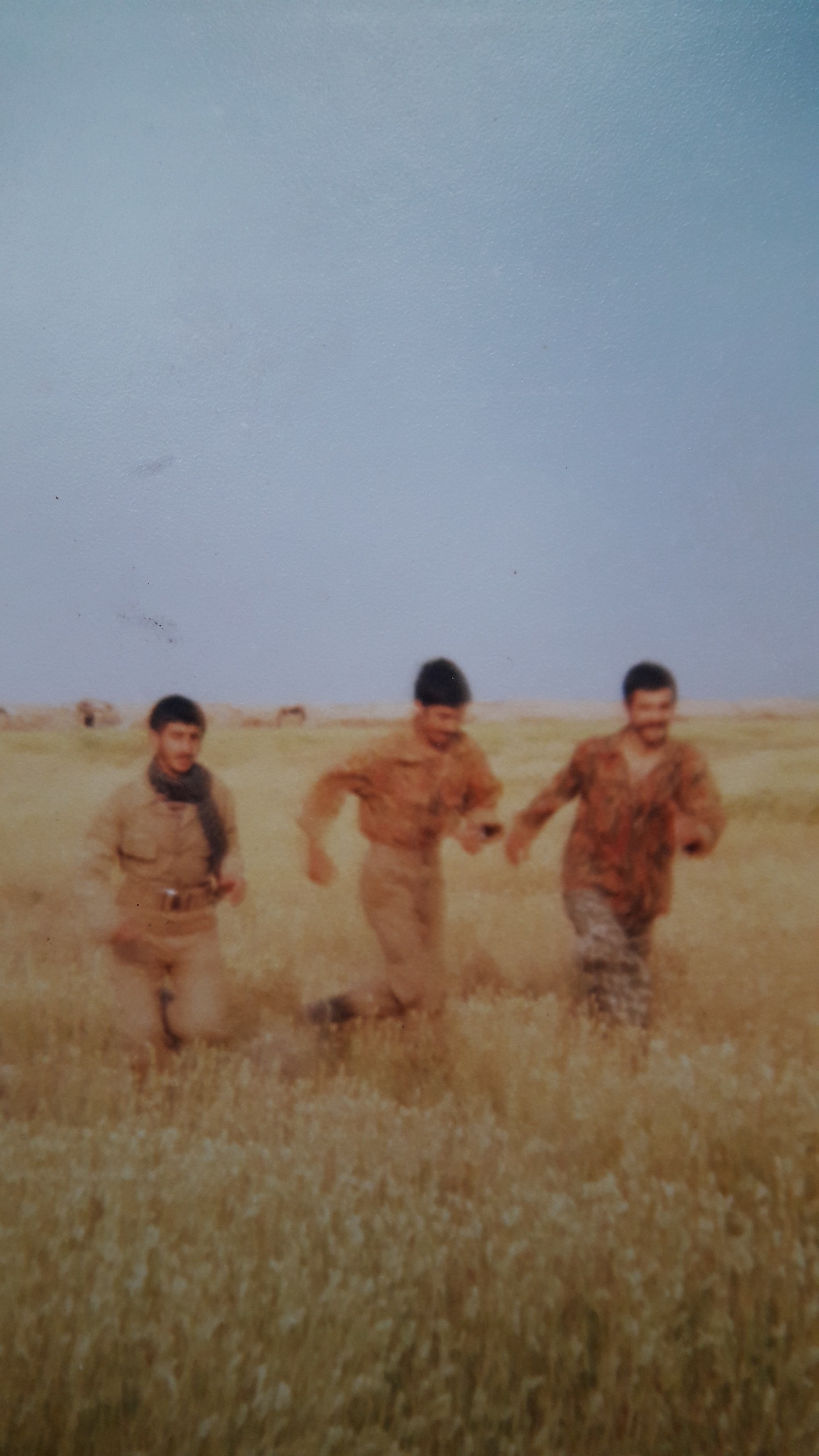 شهید قزیلی و دوستان 