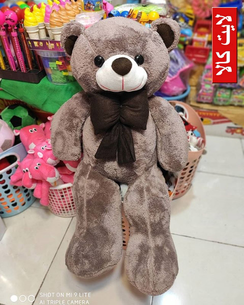🐼 خرس عروسکی پاپیونی 🐼 📐 ارتفاع : 100 سانتی متری 💰 قیمت : 170 هزارتومان
