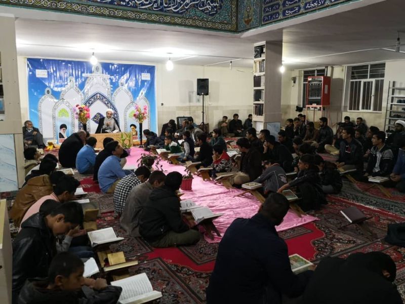 برگزاری 10محفل انس با قرآن به مناسبت چهلمین بهار پیروزی انقلاب اسلامی لردگان