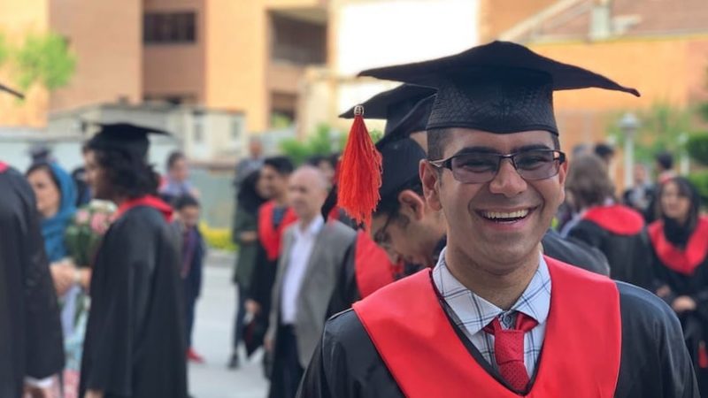دانشجویان ایرانی که به دلیل بی پولی از تحصیل در آمریکا باز ماندند