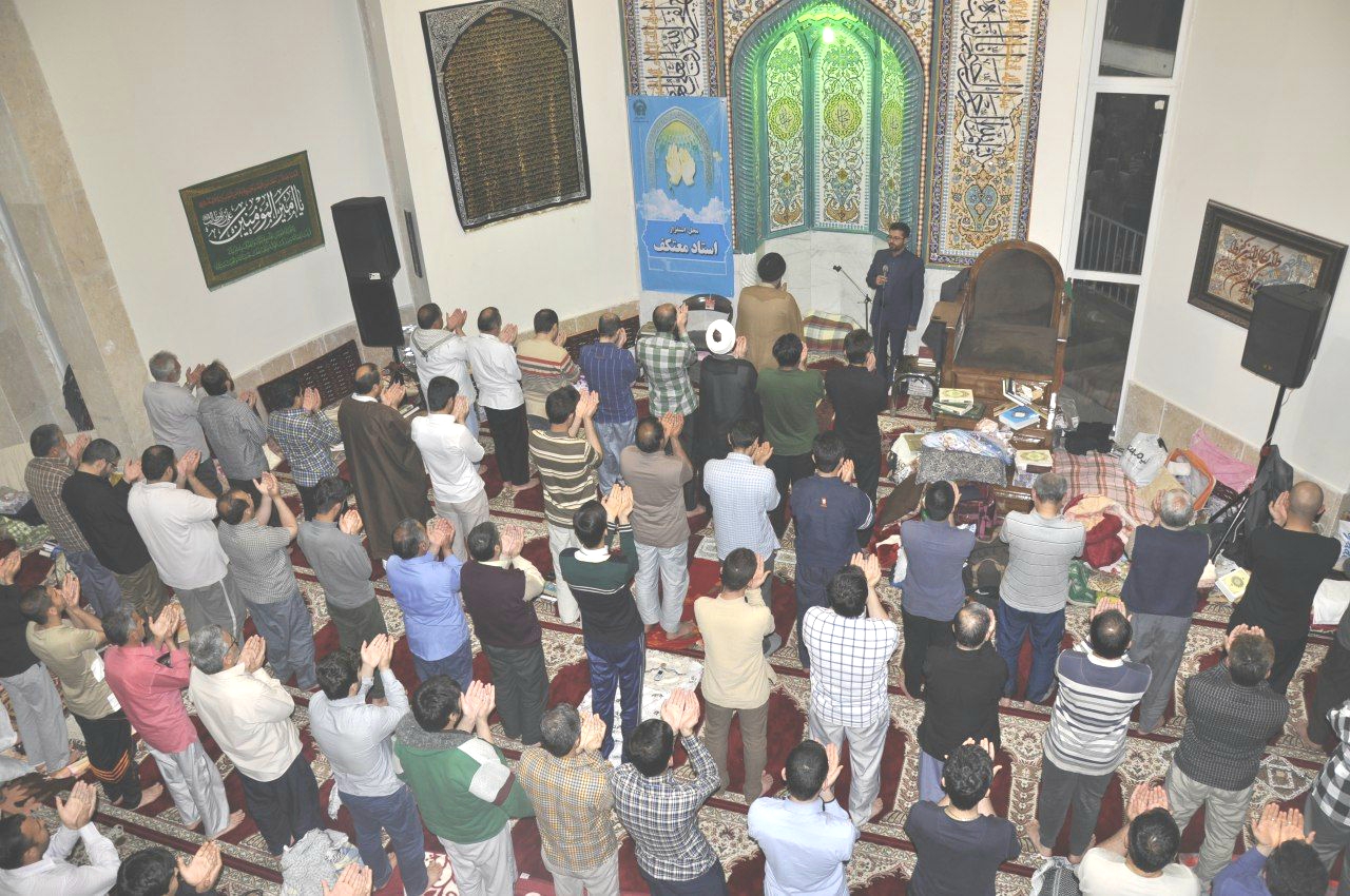 زمانبندی ثبت نام اعتکاف ماه رجب در مسجد گوهرشاد و مسجد امام خمینی مشهد
