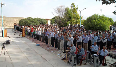 نماز عیدفطر در کوهنجان